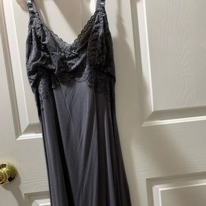 Maternity nursing grown